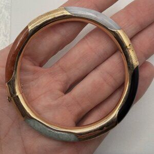 14k Gold Hinged Onyx & Jadeite Gold Hinged Bangle With Safety Chain